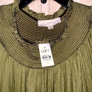 Loft size small olive green dress. Never worn.